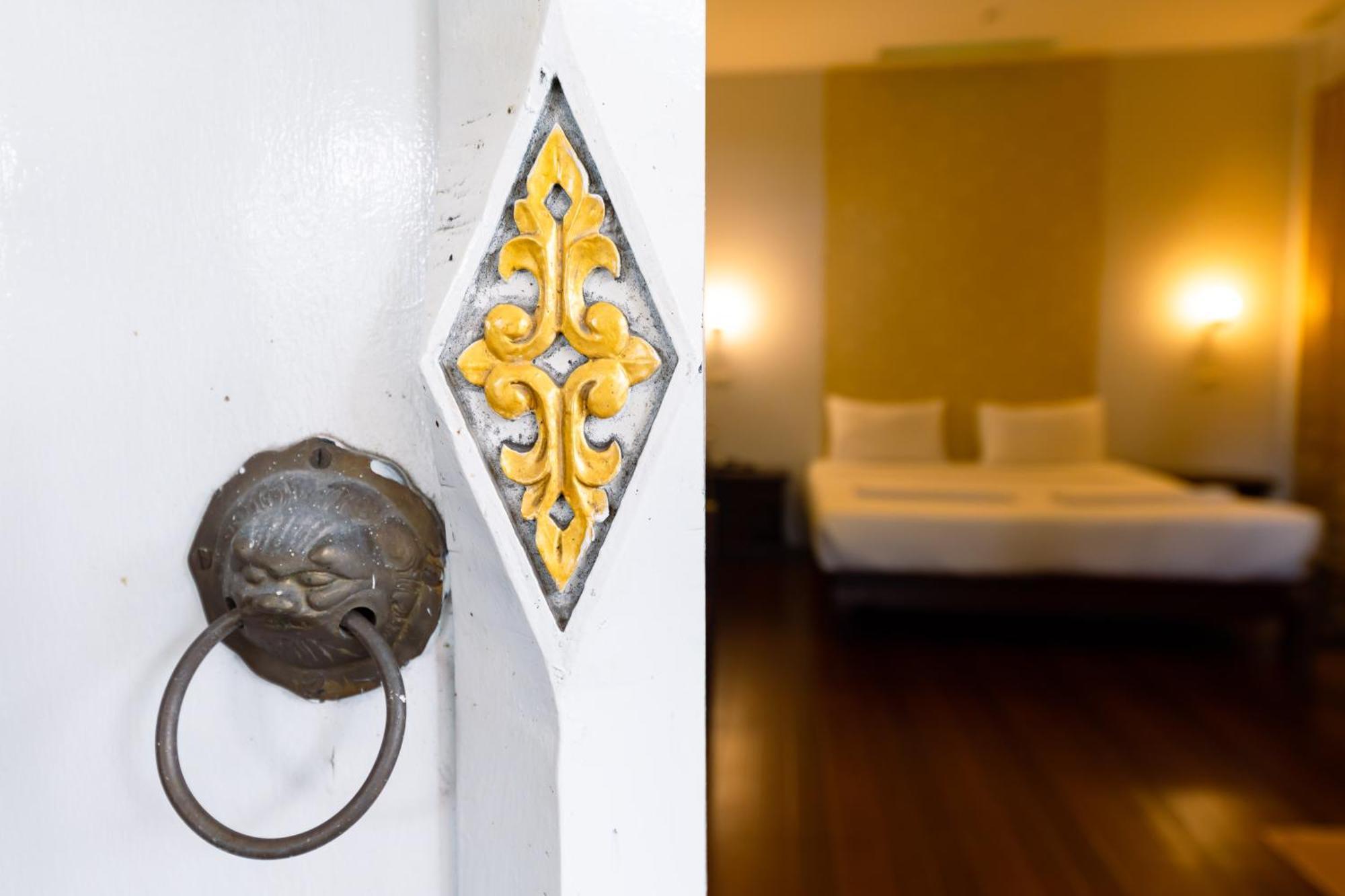 Sleep Hotel - Sha Certified Surat Thani Eksteriør bilde