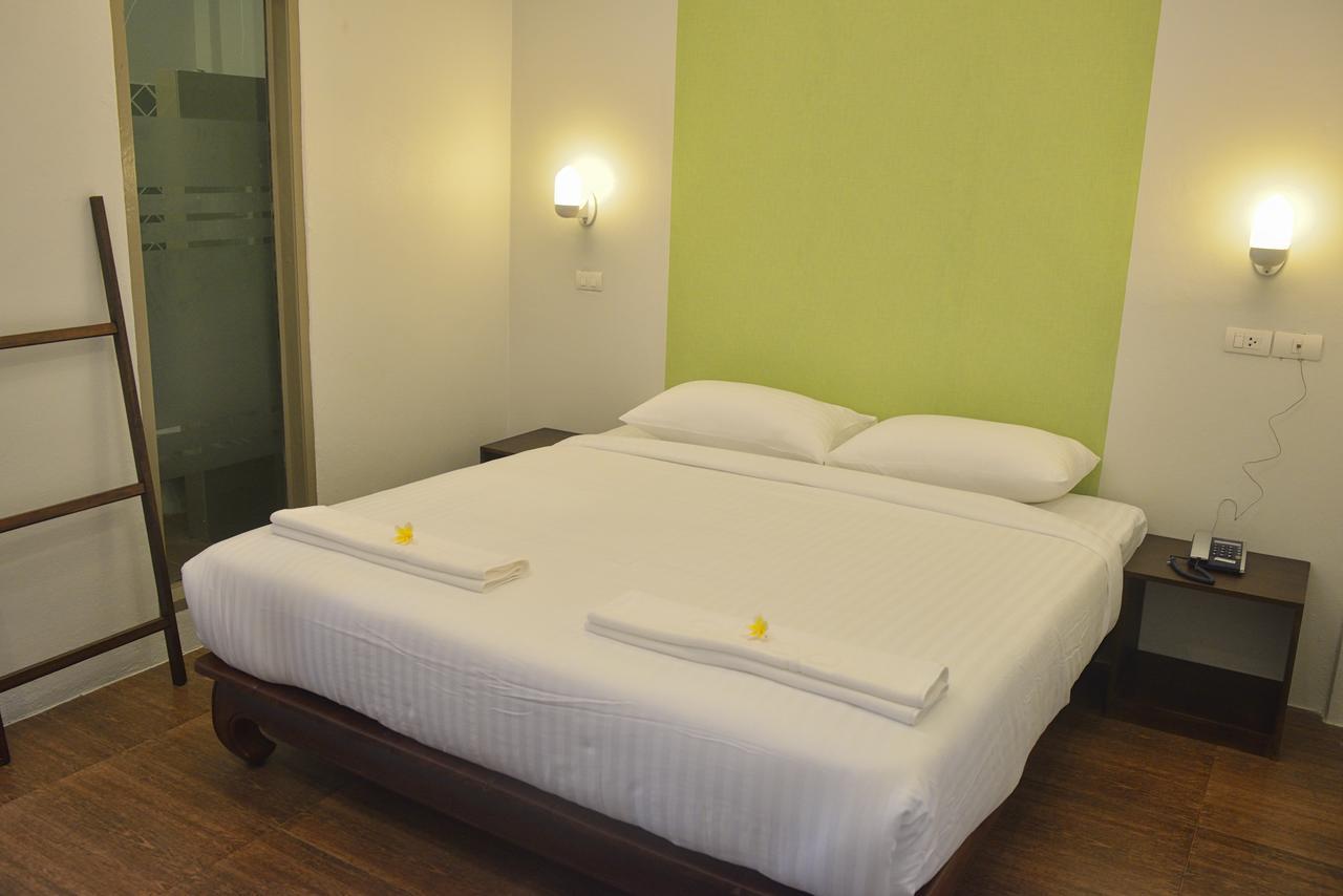 Sleep Hotel - Sha Certified Surat Thani Eksteriør bilde