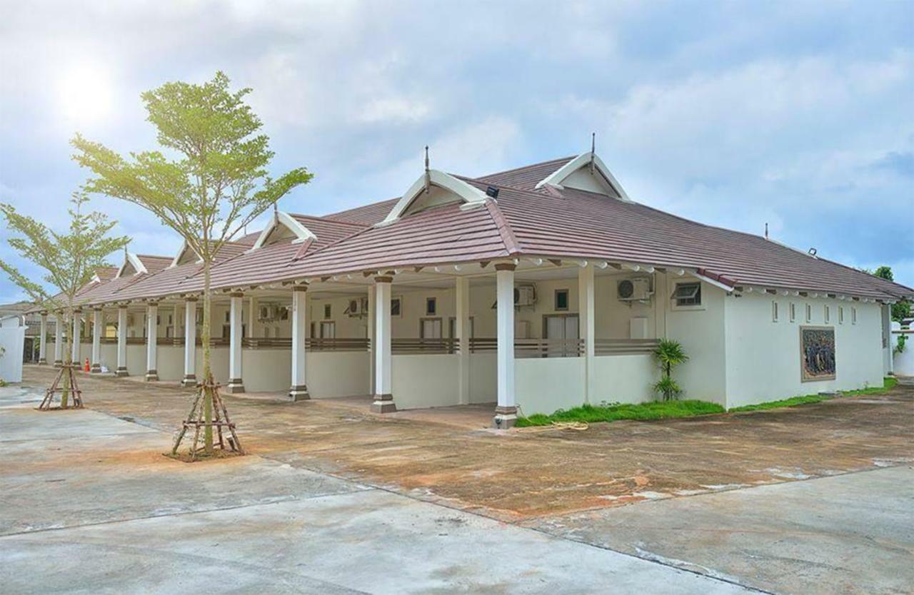 Sleep Hotel - Sha Certified Surat Thani Eksteriør bilde