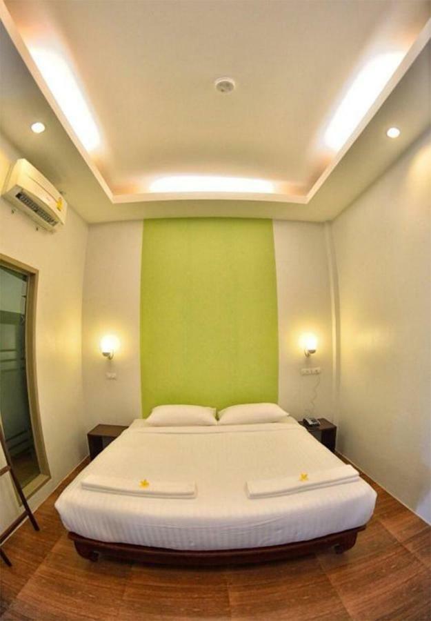 Sleep Hotel - Sha Certified Surat Thani Eksteriør bilde